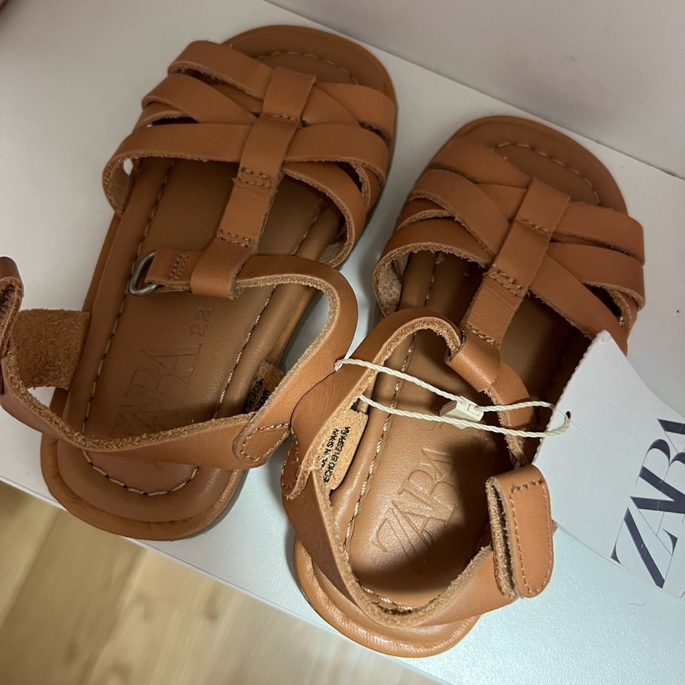 Zara toddler girls brown leather sandals